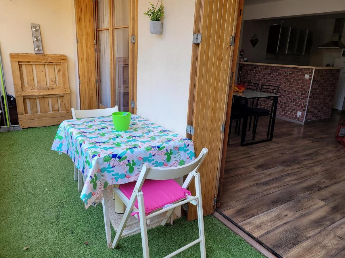Au Calme, 200M Du Centre T2 Avec Balcon Et Parking Apartment Cassis Exterior foto